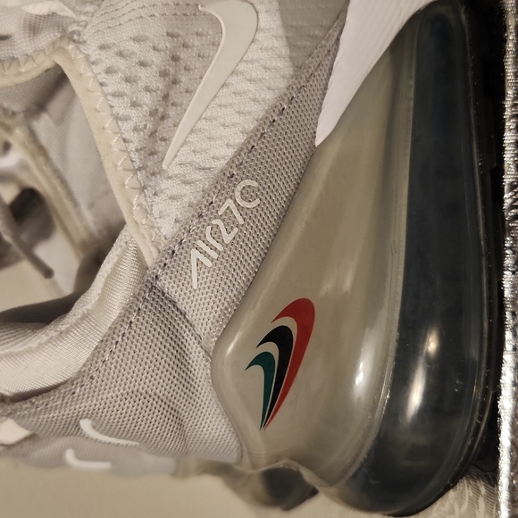 Nike Women's Air Max 270 White and Gray Shoes Size 5.5 - Picture 3 of 8